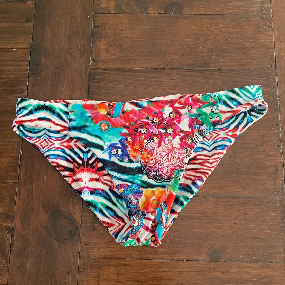 NWT Luli Fama Reversible Bikini Bottom- Like A Flame XL